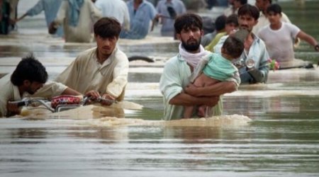 Pakistanda daşqınlar nəticəsində ölənlərin sayı 100-ü keçib