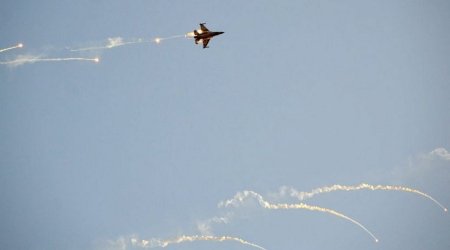 СМИ: Израиль возобновил удары по югу Сирии