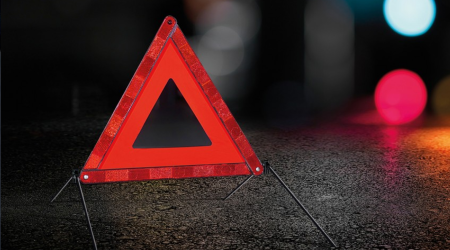 Ucarda mikroavtobusla yük maşını toqquşub, xəsarət alan var