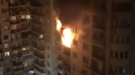 Sumqayıtda yaşayış binasındakı yanğın söndürülüb - Yenilənib