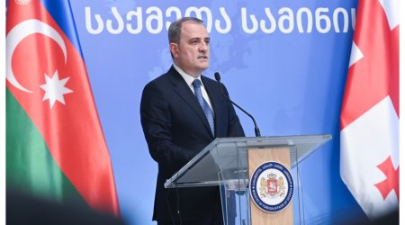 Байрамов: Территориальные претензии в Конституции Армении мешают подписанию мирного договораv