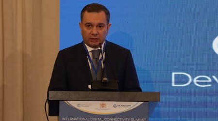 İnformasiya texnologiyaları sahəsində qadınların iştirakı dəfələrlə artıb - Nazir müavini