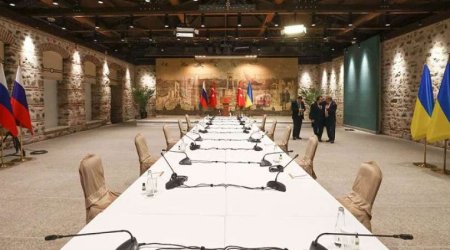 Kreml: Putin və Zelenski arasında görüş yaxın vaxtlarda baş tutmaya bilər