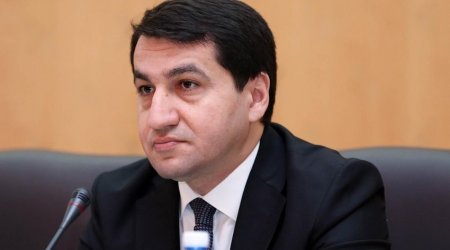 
Гаджиев: Азербайджан призывает Россию взять ответственность в деле о сбитом самолете AZAL