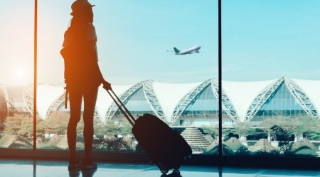 İyunda Azərbaycana gələn Yaxın Şərq turistlərinin sayı 32% azalıb