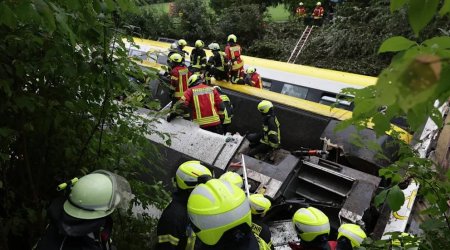 Four dead, dozens injured as passenger train derails in Germany