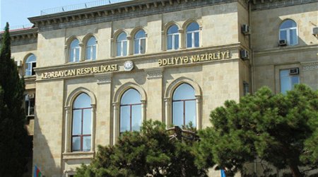 Üzərlik bitkisi ilə sərhədi keçməyə cəhd edənlərə xəbərdarlıq olunub