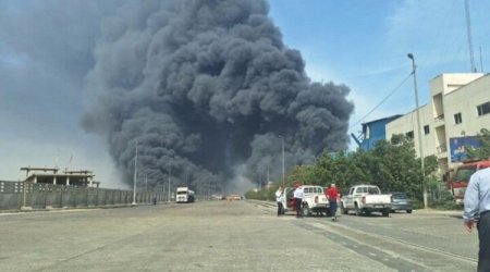 Tehranda neft anbarında yanğın oldu