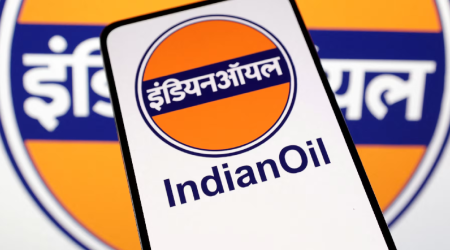 Hindistanın dövlət neft emalı zavodları Rusiya neftinin alışını dayandırıb &ndash; Reuters