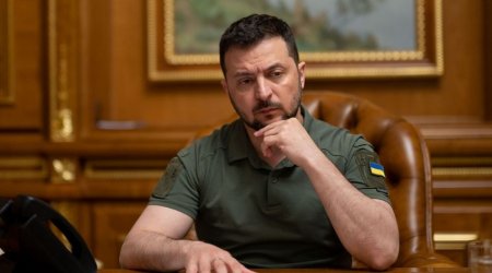 
Zelenski Putinlə sülh danışıqları aparmağa hazır olduğunu təsdiqləyib