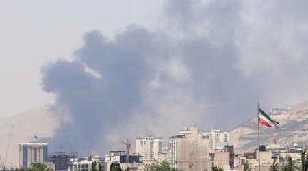 Tehranda hava çirkliliyinə görə minlərlə insan öldü