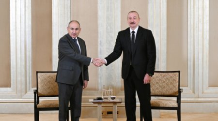 White House releases schedule for bilateral and trilateral meetings with Aliyev and Pashinyan
