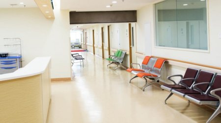İşçinin hüququnu pozan klinika 20 min manat cərimələnib