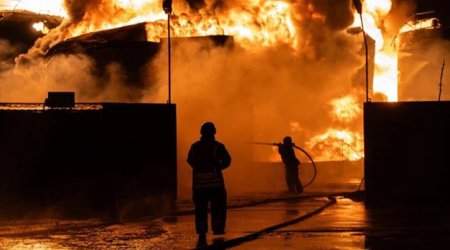 В результате удара ВС РФ по нефтебазе SOCAR в Одесской области четыре человека ранены