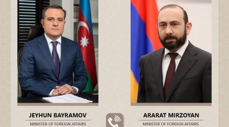 Ceyhun Bayramovla Mirzoyan arasında telefon danışığı olub