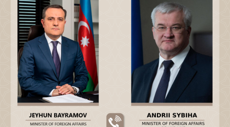 Ceyhun Bayramovla Andrey Sibiqa arasında telefon danışığı olub
