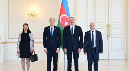 İlham Əliyev İsrailin Azərbaycandakı yeni səfirinin etimadnaməsini qəbul edib