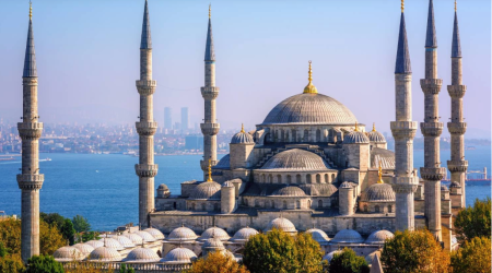 İstanbulun daha bir rayon rəhbəri həbs edilib