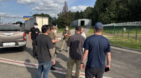 США депортировали первых украинских беженцев