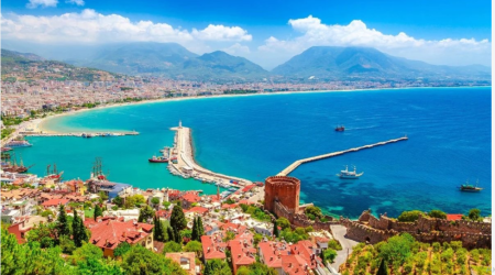 Pollution in Turkey’s Alanya resort reaches critical level, scientist warns