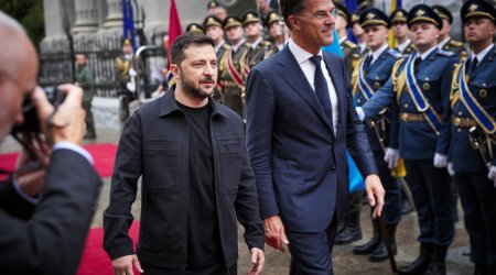 
NATO Baş katibi Ukraynada Zelenski ilə görüşüb