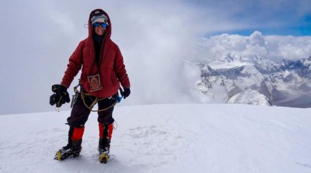 Российскую альпинистку, застрявшую на пике Победы, отказались спасать