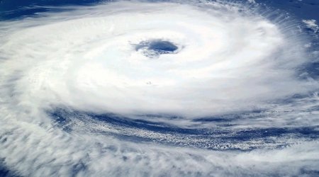 Более 20 тыс. человек эвакуированы на Хайнане из-за шторма