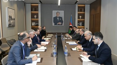 Азербайджан и Великобритания провели межмидовские политконсультации