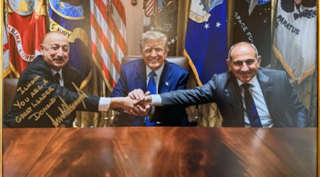 Трамп подарил Алиеву исторические фотографии: Ильхам, вы великий лидер!
