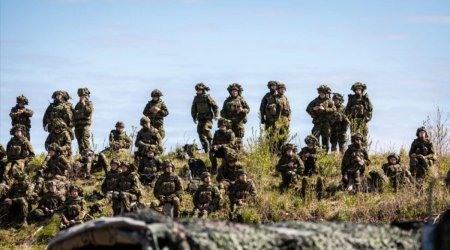 ABŞ Rusiyaya sərhəd ölkələrin ordularına yardım proqramlarını dayandıracaq