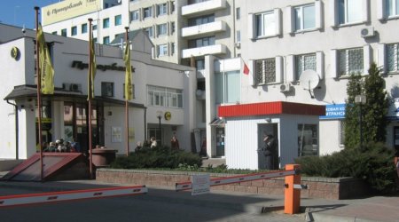 Поляков призвали срочно покинуть Беларусь