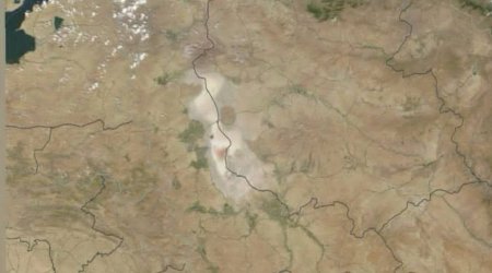 Lake Urmia nearly dried up — NASA images