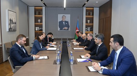 Ceyhun Bayramov Aİ-nin yeni səfirini qəbul edib