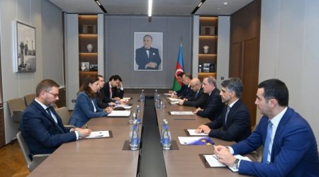 Байрамов принял нового посла ЕС в Азербайджане