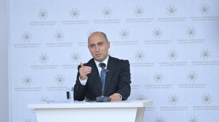 Azərbaycan dili və Azərbaycan tarixi kitabları uşaqların yaşına uyğun yazılmır - Nazir