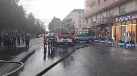 Xırdalanda yaşayış binasında yanğın baş verib