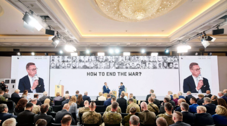 Между президентом Финляндии и Борисом Джонсоном разгорелся спор об Украине