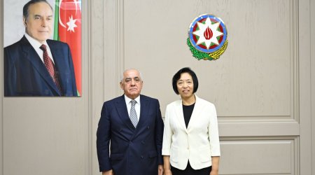 Су Хуэй у Али Асадова