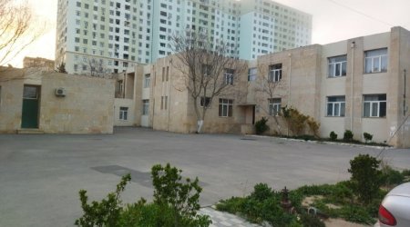 Azyaşlı bağçada xəsarət alıb