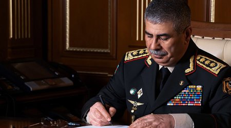 Министр обороны Азербайджана прибыл с визитом в Китай