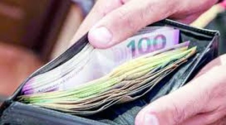 Azərbaycanda əhalinin nominal gəlirləri 7,4% artıb