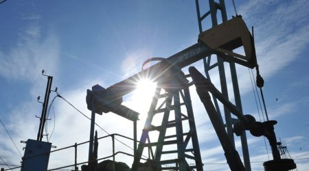 Oil gains as tension flares in Europe, Middle East