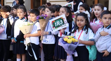 132-134 nömrəli Təhsil Kompleksində ilk dərs günü - Fotolar