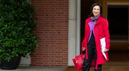 Spanish defence minister’s plane targeted by GPS jamming over Kaliningrad