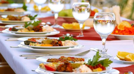 İmişlidə toyda zəhərlənənlərin sayı 74-ə çatıb - Yenilənib