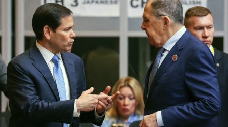 Госсекретарь США призвал Лаврова прекратить убийства