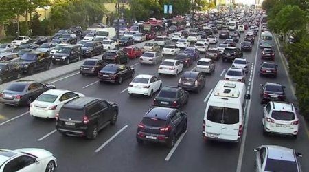 Bakıda 16 istiqamətdə tıxac var