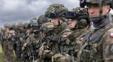 Польша направила войска к границам с Германией и Литвой