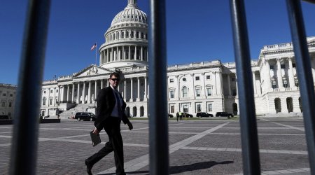 Сенат США продлил шатдаун