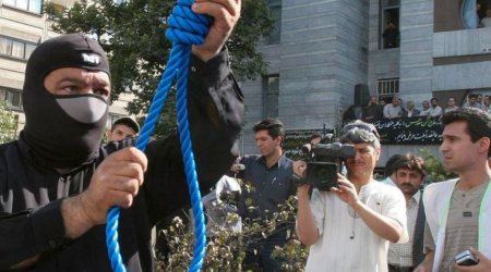 Иранцев казнят пачками